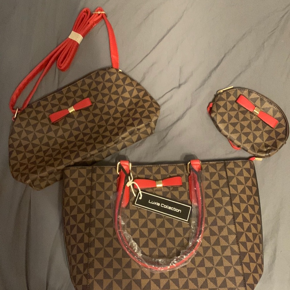 LUXIE collection 3-piece purse set.